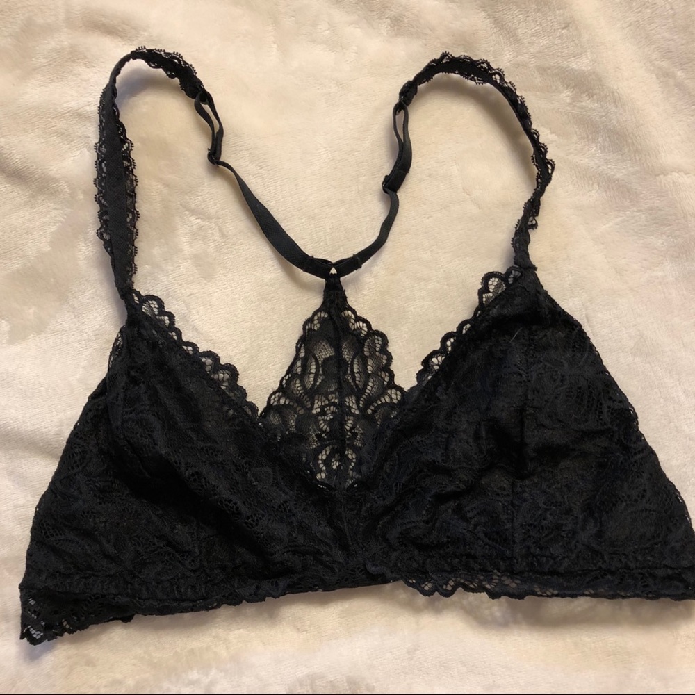 NWOT Black Triangle Bralette